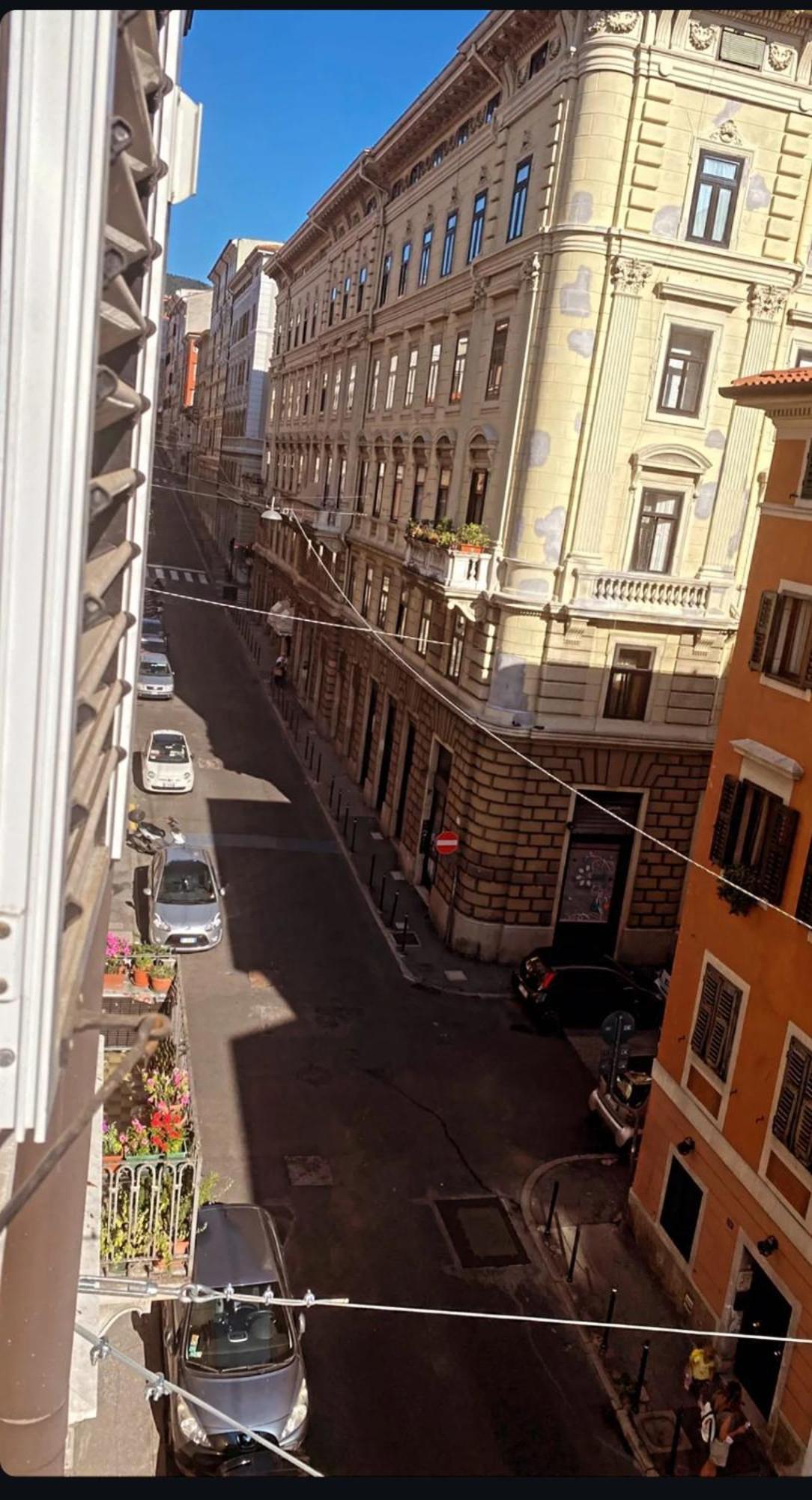 Amazzonico Suite Trieste Luaran gambar